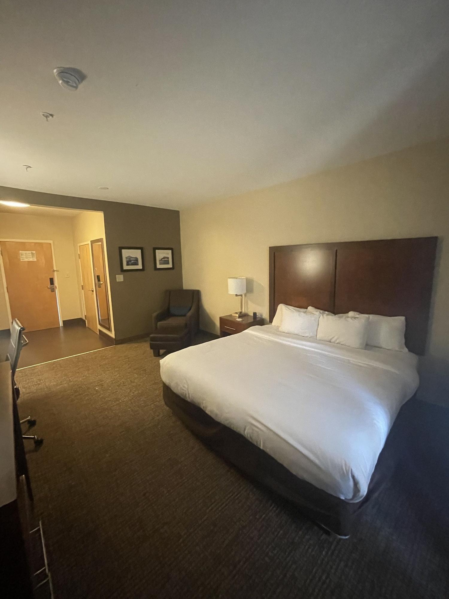 Отель Sonesta Essential - Baton Rouge Airport Экстерьер фото