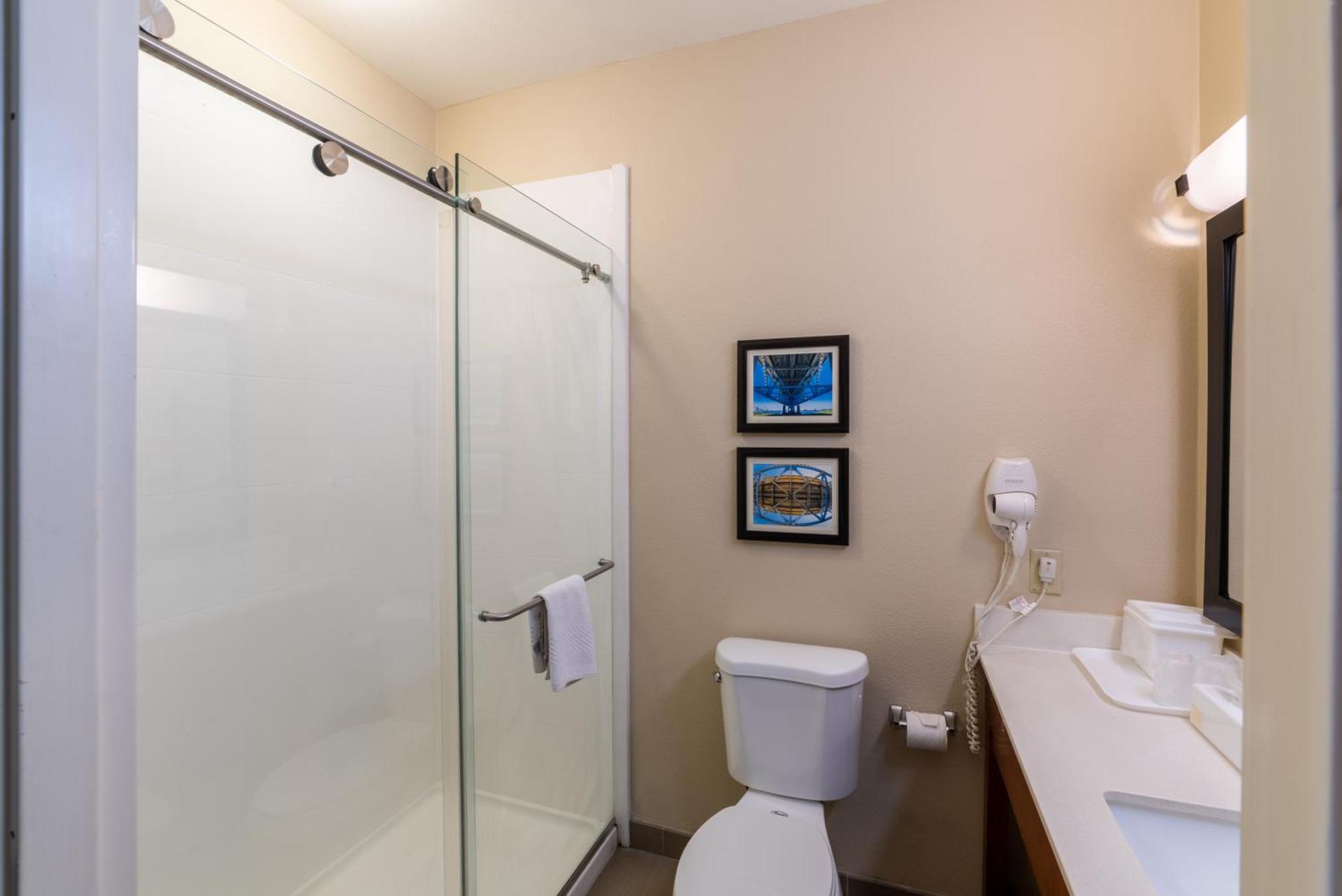 Отель Sonesta Essential - Baton Rouge Airport Экстерьер фото